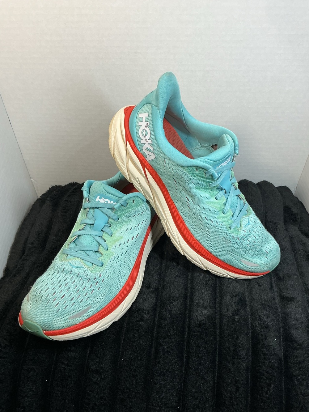 HOKA One One Clifton 8 Women’s Running Shoes Size 9B Blue Teal 1119394-ABEL